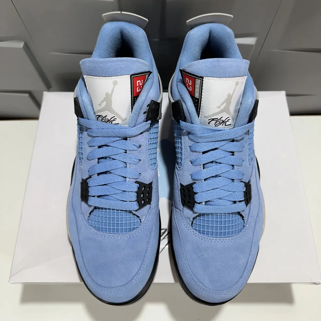 Nike Air Jordan 4