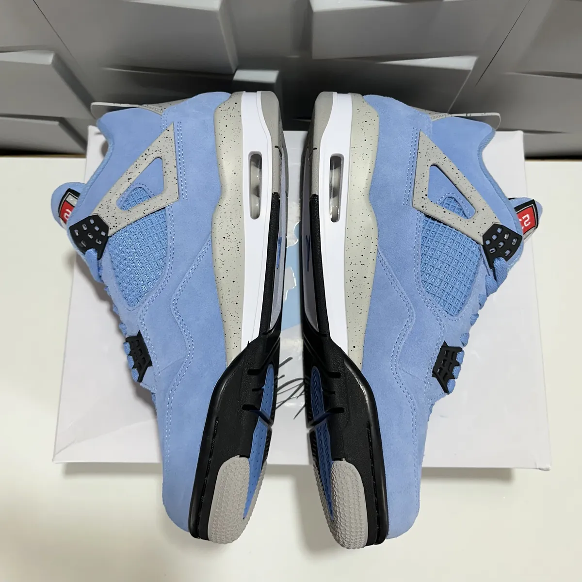 Nike Air Jordan 4
