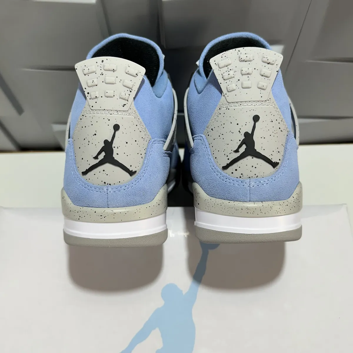 Nike Air Jordan 4