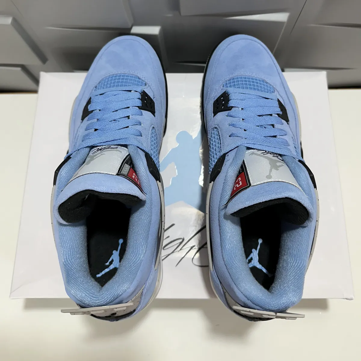 Nike Air Jordan 4
