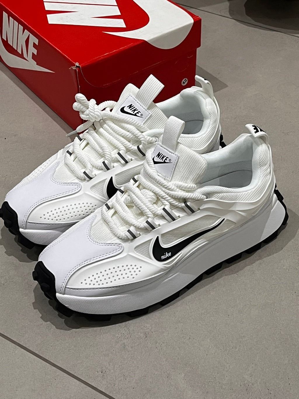 Nike Bailleli