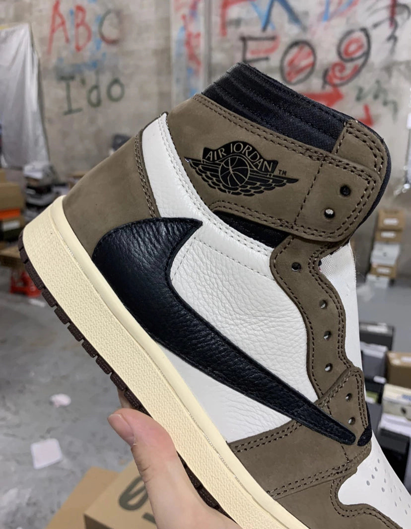Air Jordan 1 Travis Scott